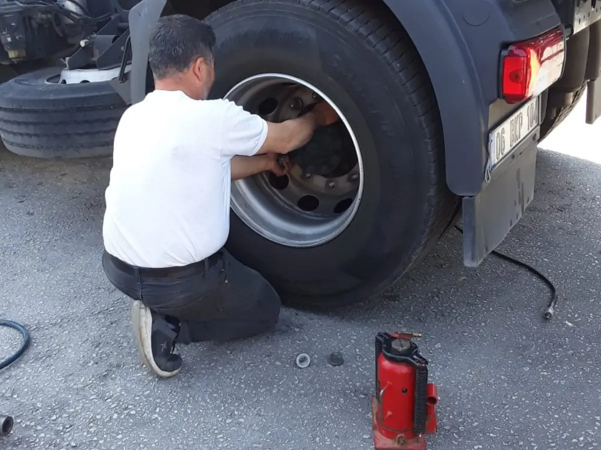 Merzifon Oto Lastikçi